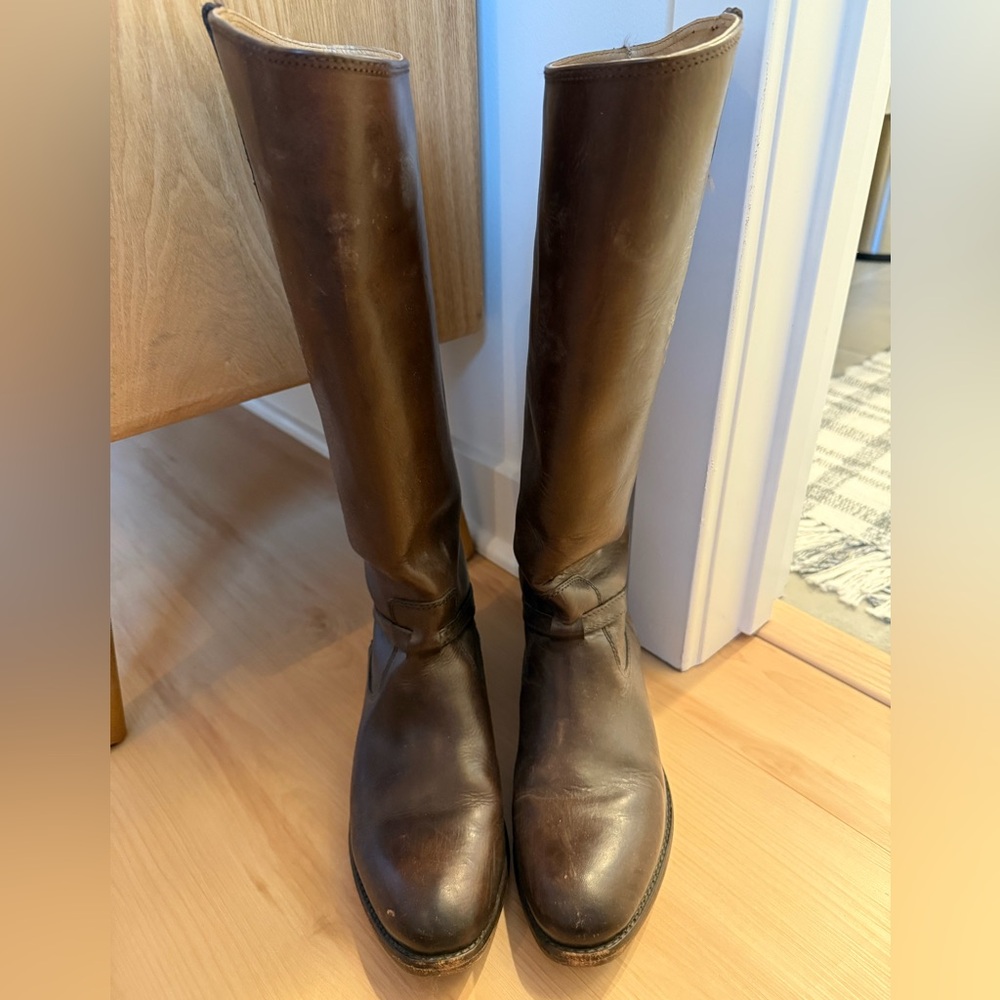 FRYE Lindsay Plate Knee High Riding Boot